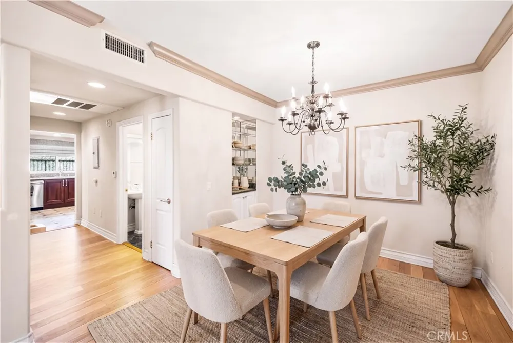 1740 S Westgate Los Angeles, CA 90025