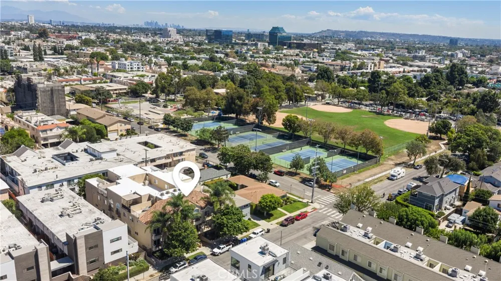 1740 S Westgate Los Angeles, CA 90025