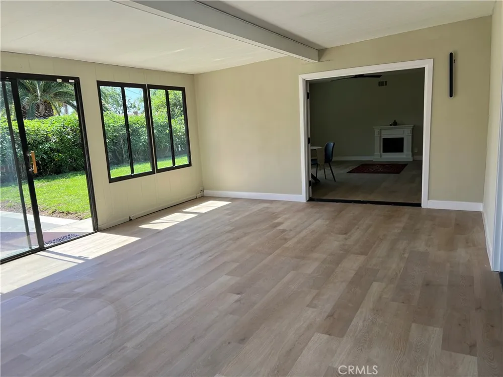 138 Elizabeth Lane Upland, CA 91786