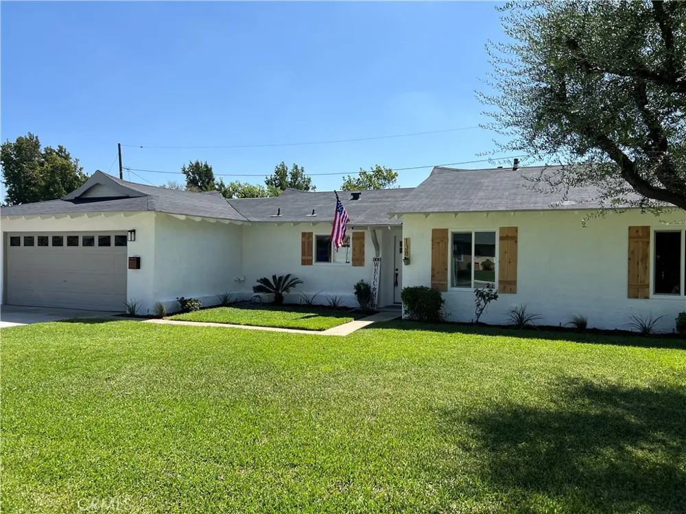 138 Elizabeth Lane Upland, CA 91786