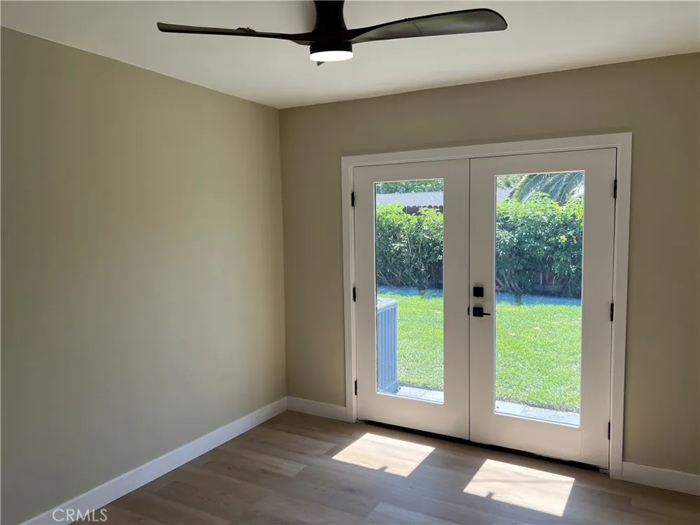138 Elizabeth Lane Upland, CA 91786