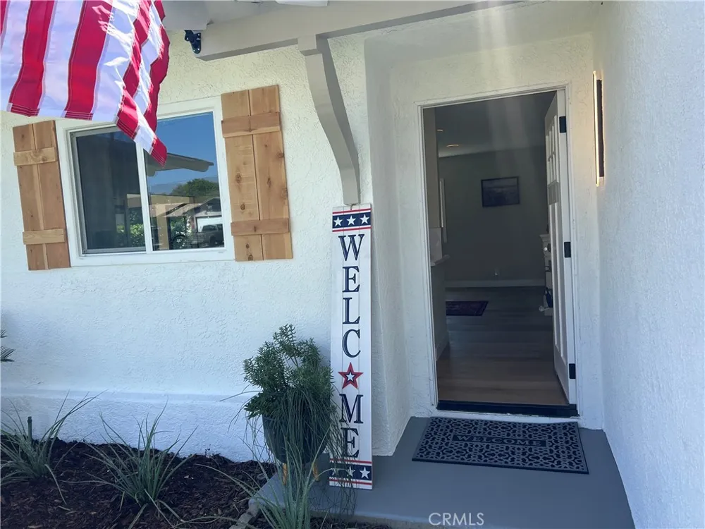 138 Elizabeth Lane Upland, CA 91786