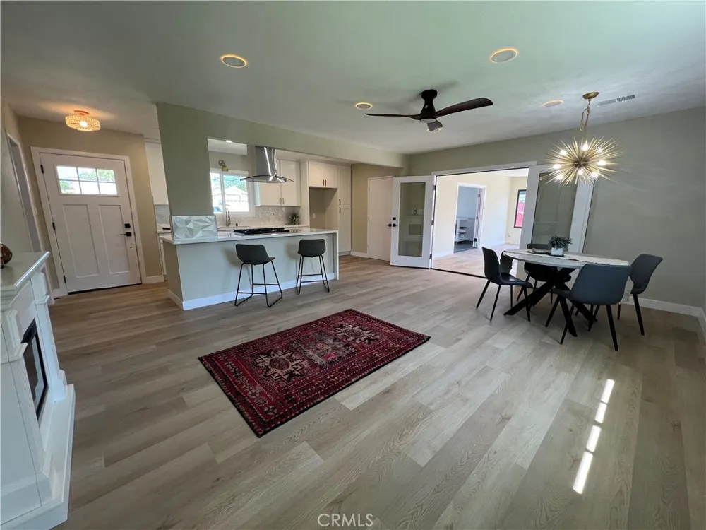 138 Elizabeth Lane Upland, CA 91786