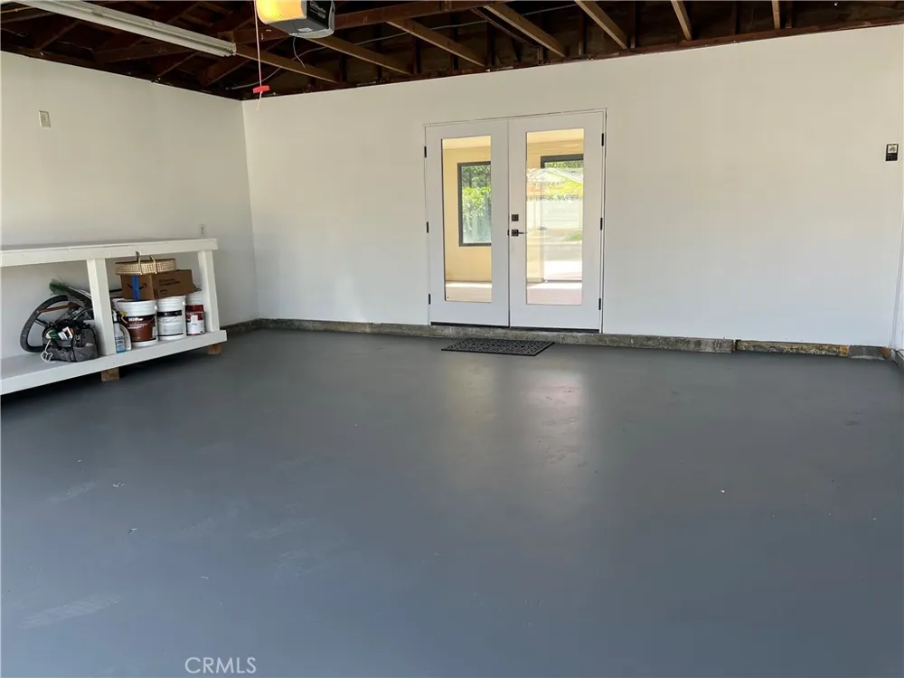 138 Elizabeth Lane Upland, CA 91786