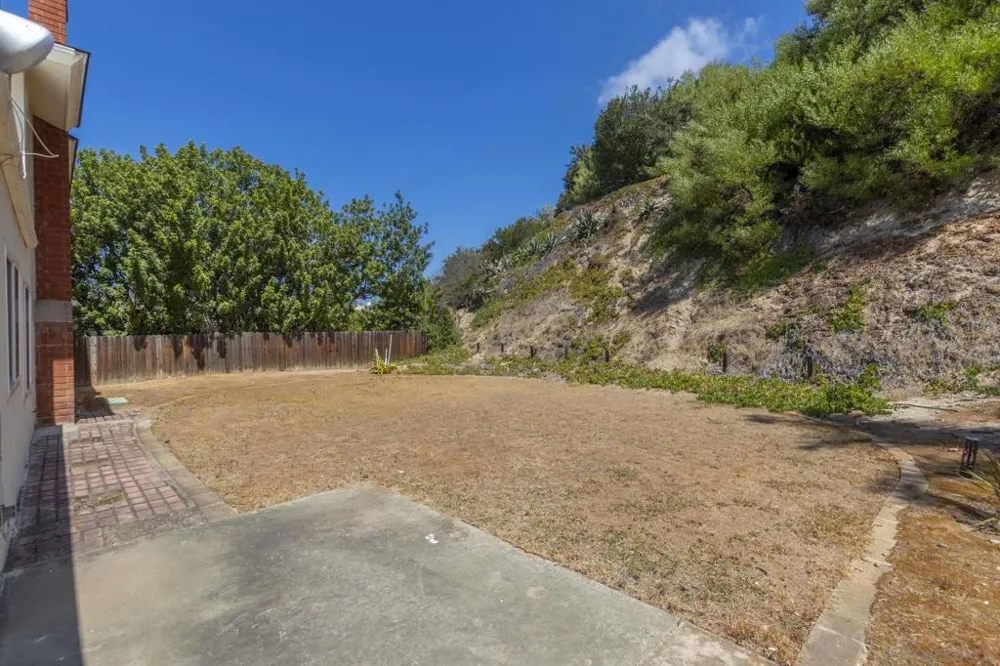 4807 Campanile Drive San Diego, CA 92115
