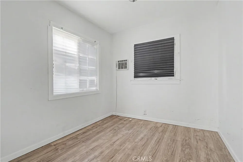 2829 S Rimpau Los Angeles, CA 90016