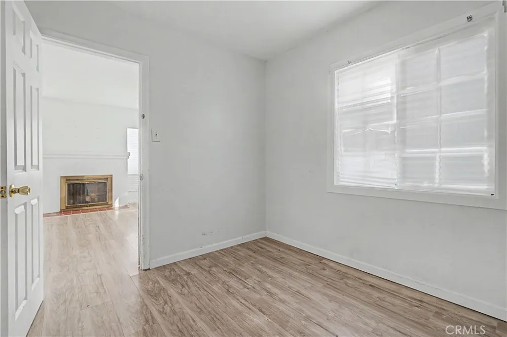 2829 S Rimpau Los Angeles, CA 90016