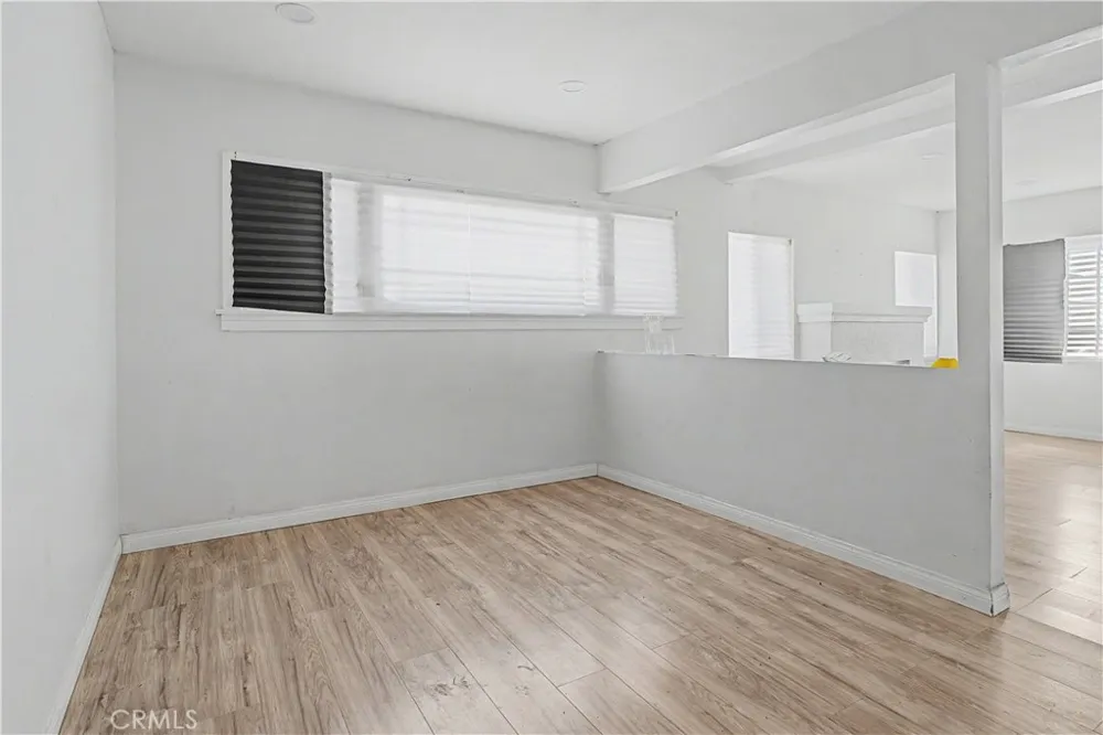 2829 S Rimpau Los Angeles, CA 90016