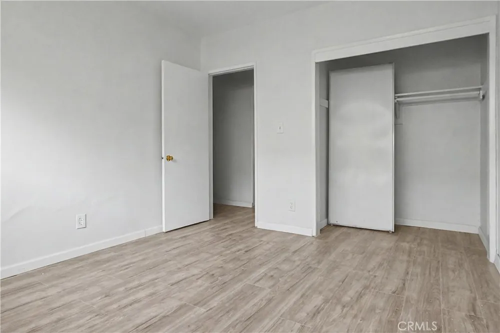 2829 S Rimpau Los Angeles, CA 90016