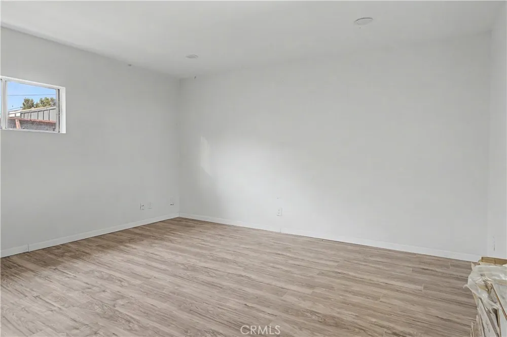 2829 S Rimpau Los Angeles, CA 90016