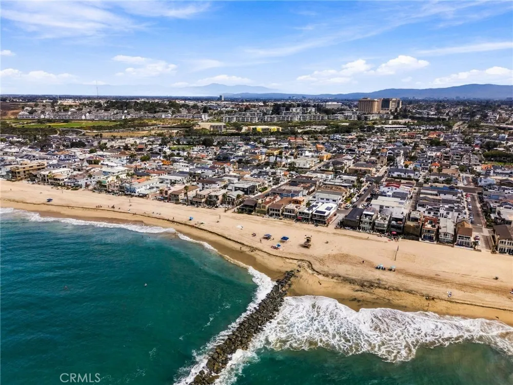 125 41st Newport Beach, CA 92663