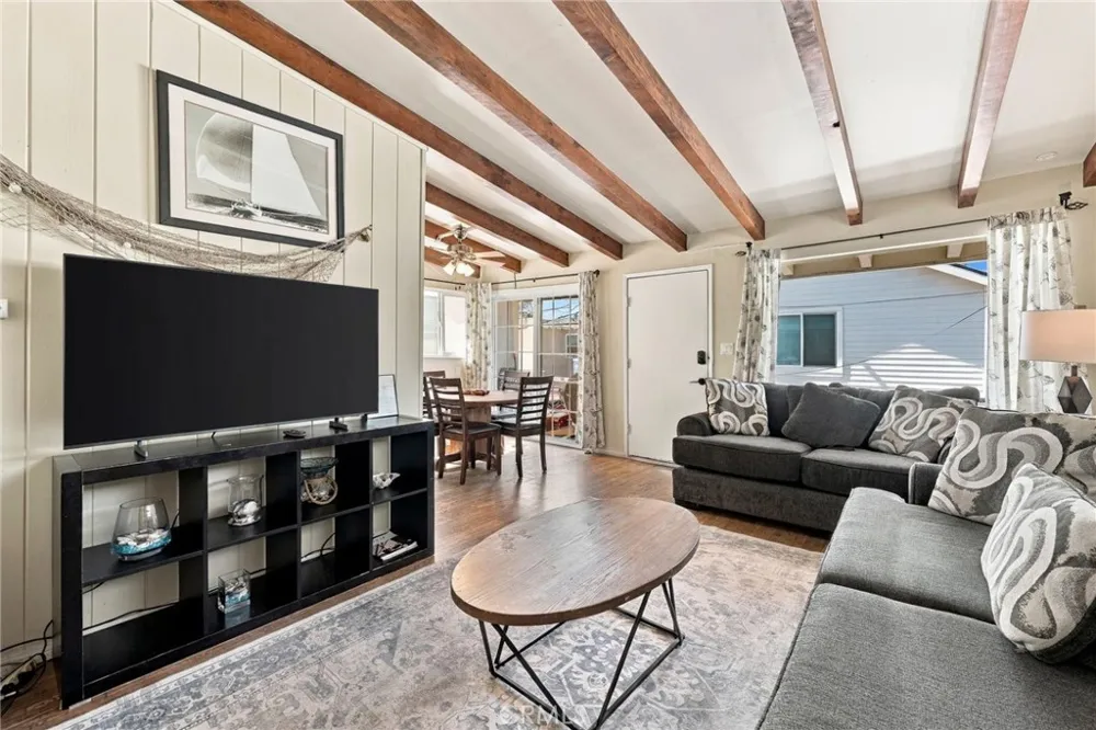 125 41st Newport Beach, CA 92663