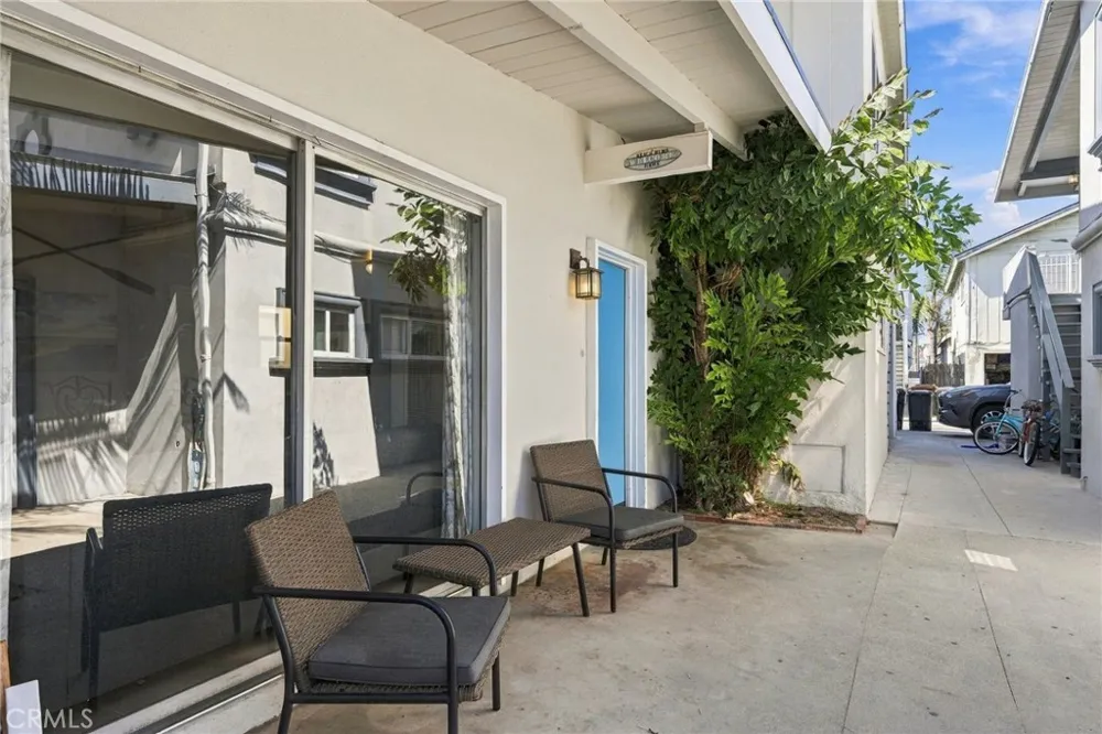 125 41st Newport Beach, CA 92663