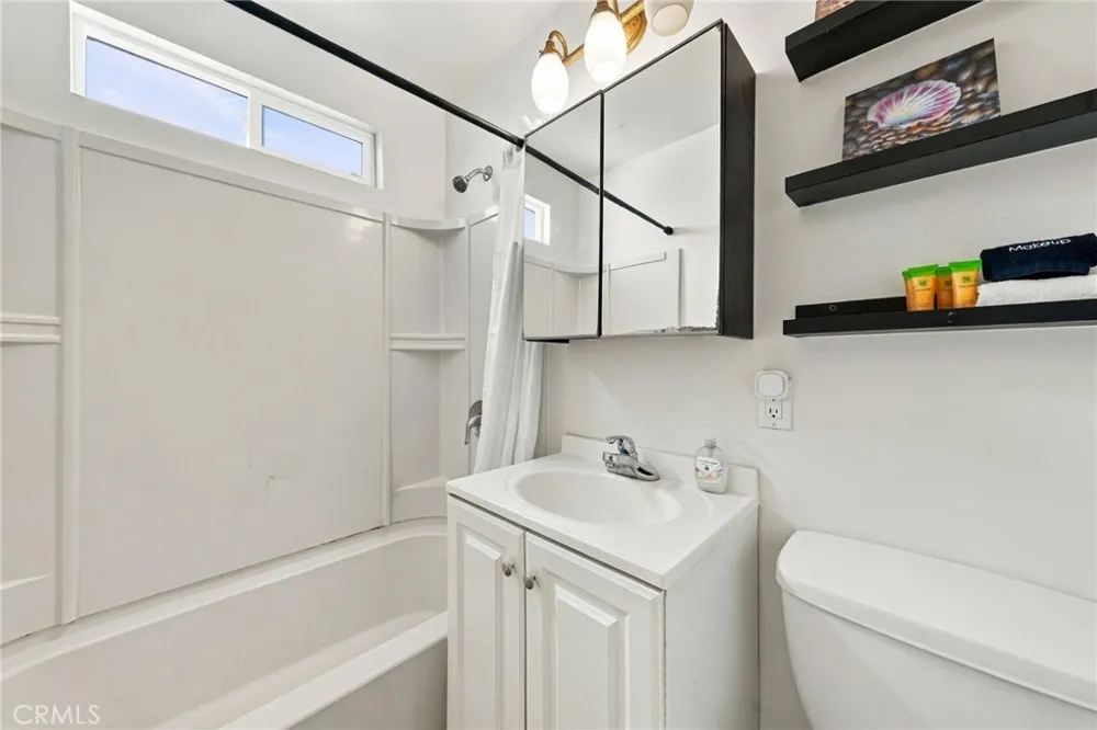 125 41st Newport Beach, CA 92663