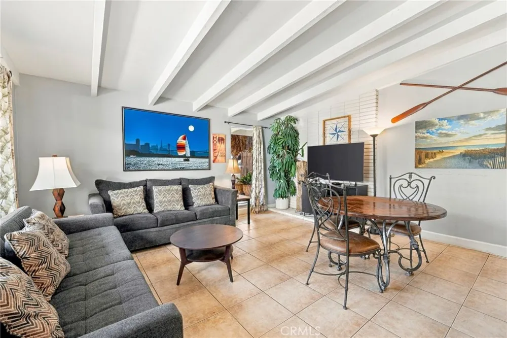 125 41st Newport Beach, CA 92663