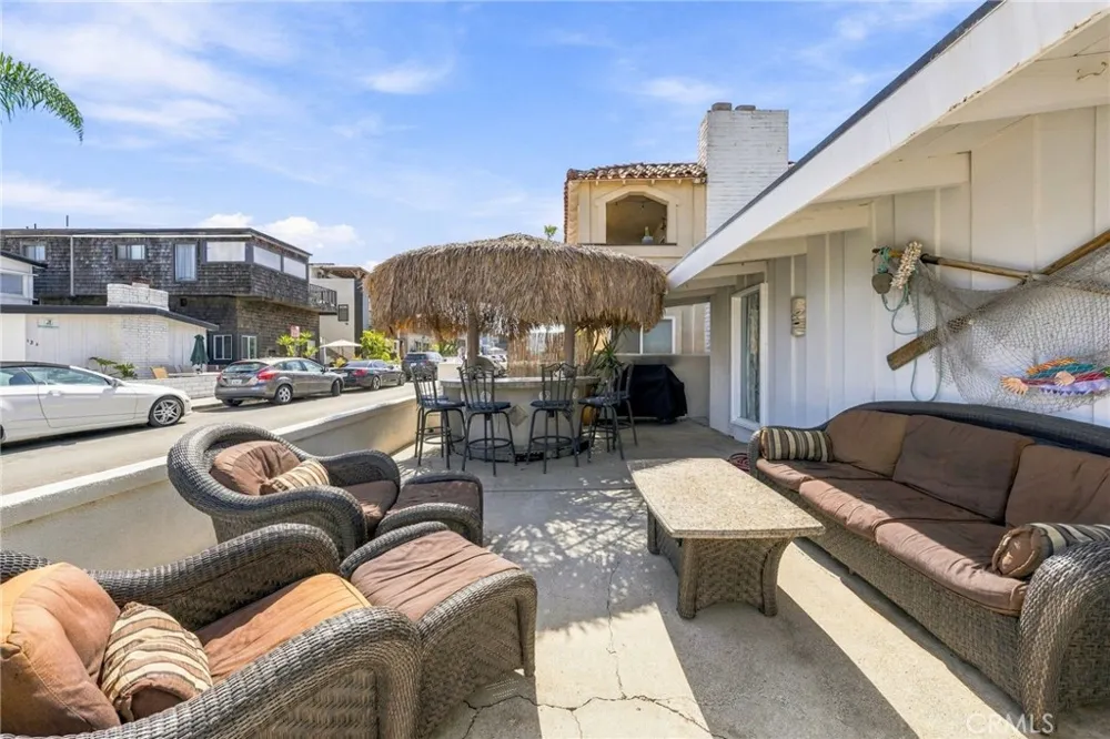 125 41st Newport Beach, CA 92663