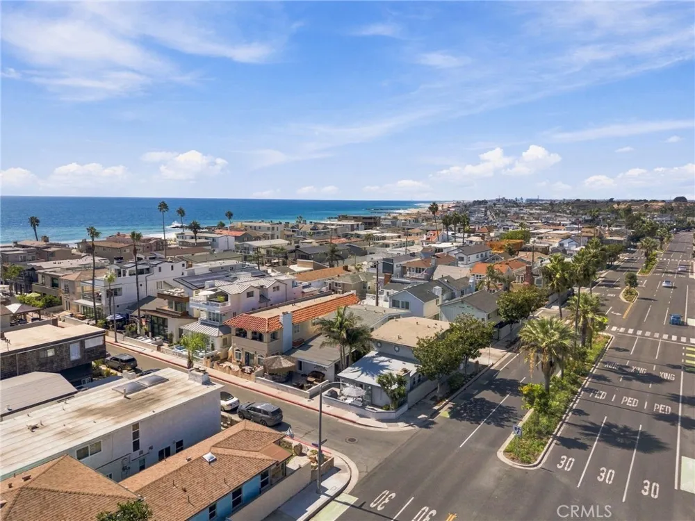 125 41st Newport Beach, CA 92663