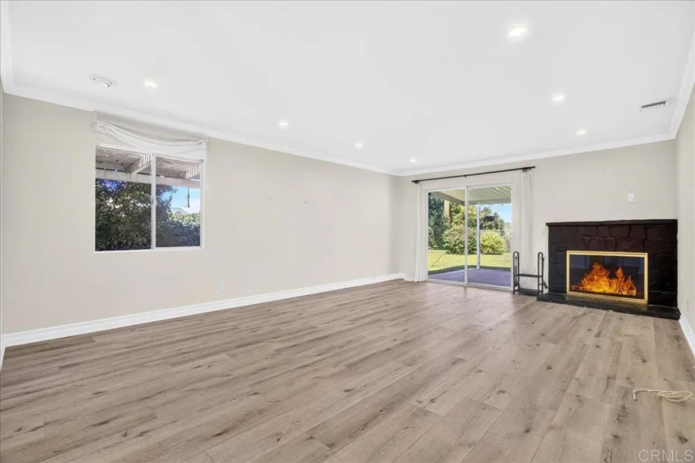 183 Sandberg Street Thousand Oaks, CA 91360