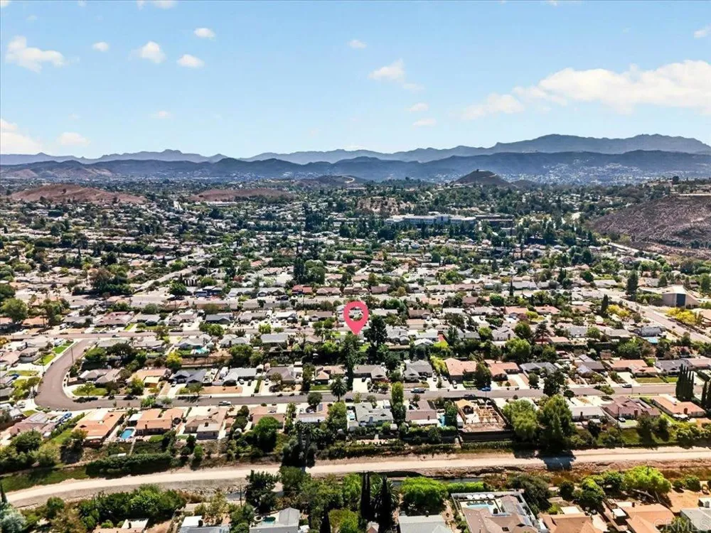 183 Sandberg Street Thousand Oaks, CA 91360