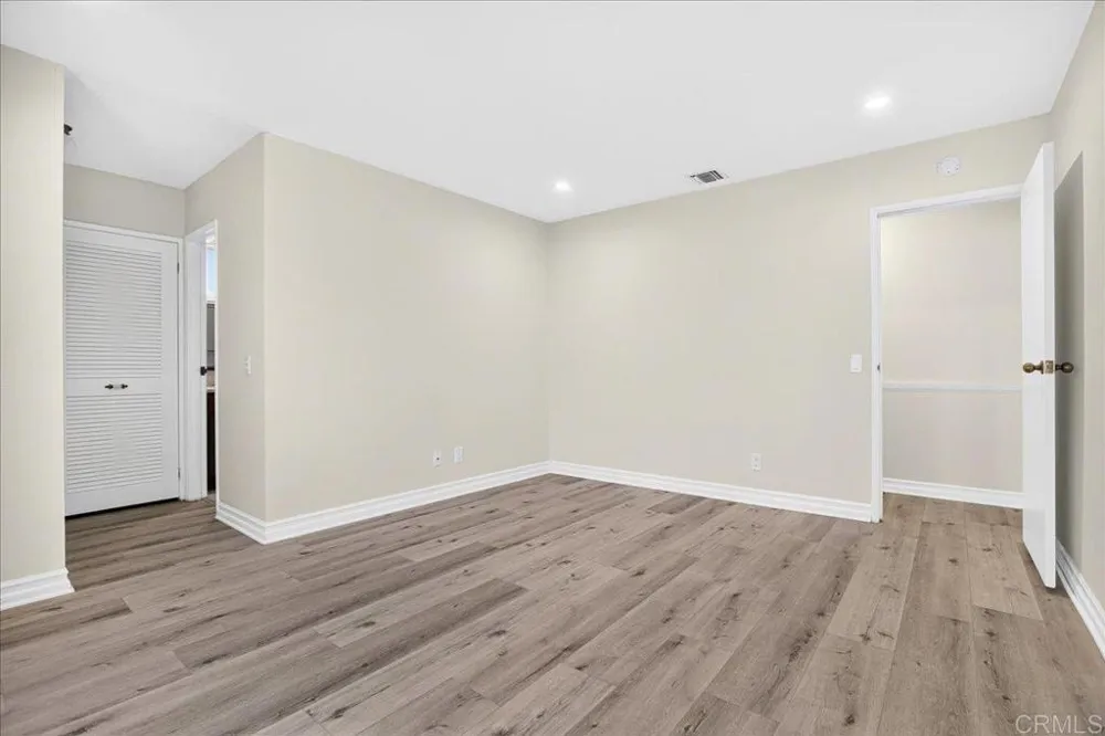 183 Sandberg Street Thousand Oaks, CA 91360