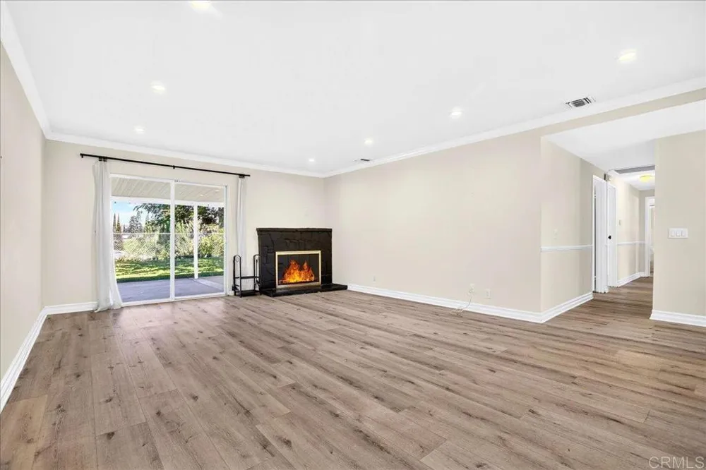 183 Sandberg Street Thousand Oaks, CA 91360