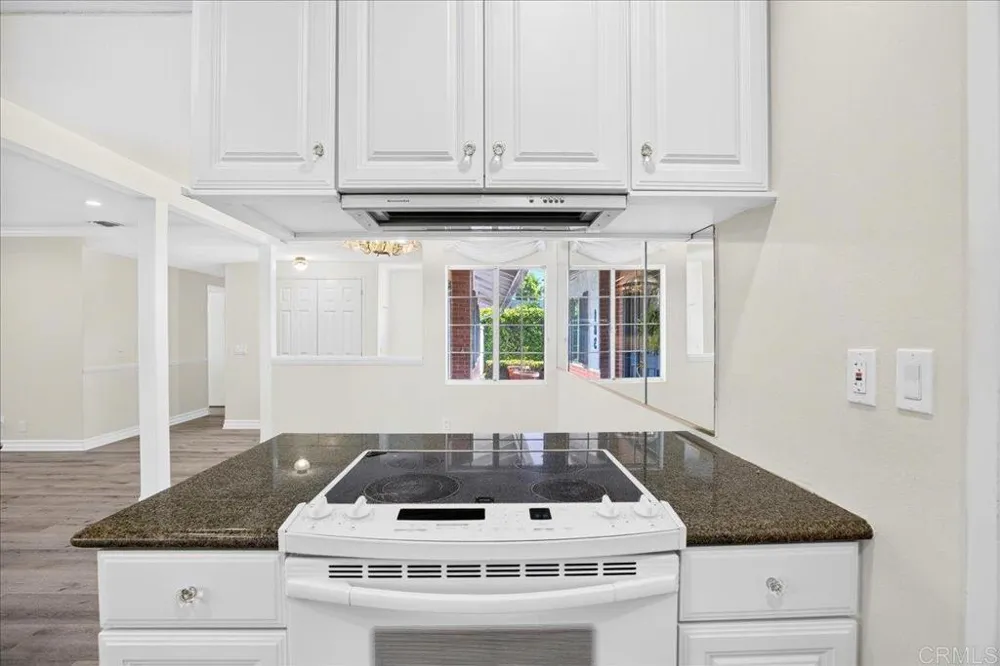 183 Sandberg Street Thousand Oaks, CA 91360