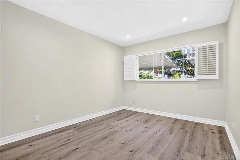 183 Sandberg Street Thousand Oaks, CA 91360