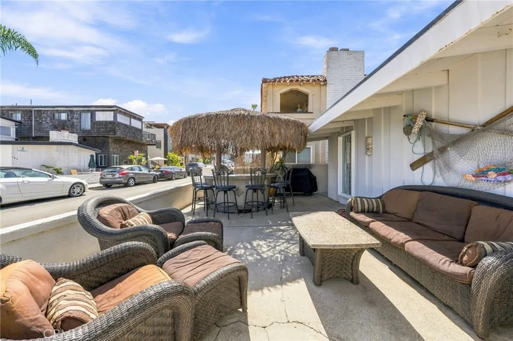 125 41st Newport Beach, CA 92663