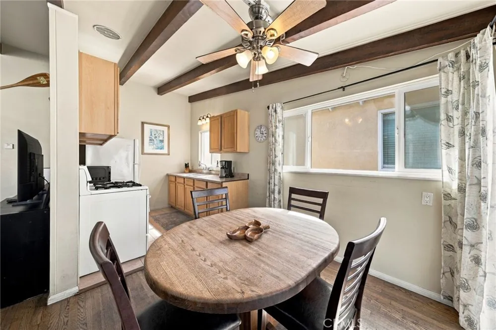 125 41st Newport Beach, CA 92663