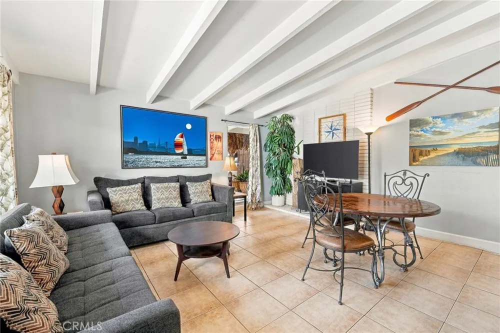 125 41st Newport Beach, CA 92663