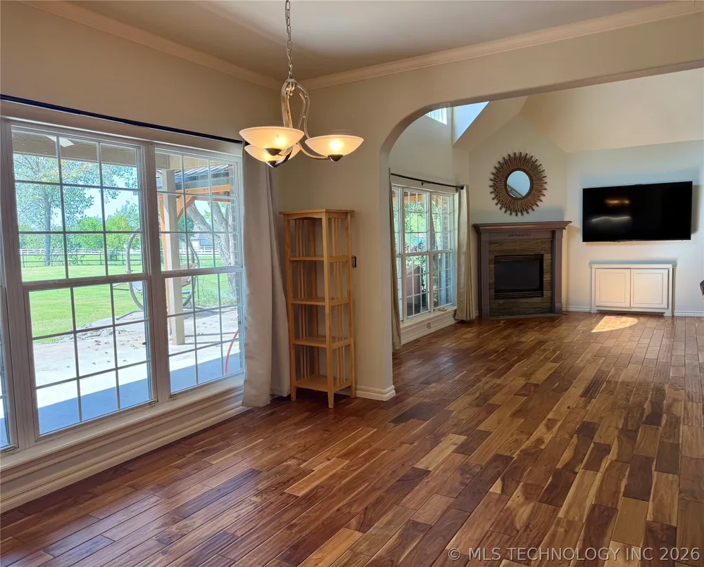 8320 S 257th East Avenue Broken Arrow, OK 74014