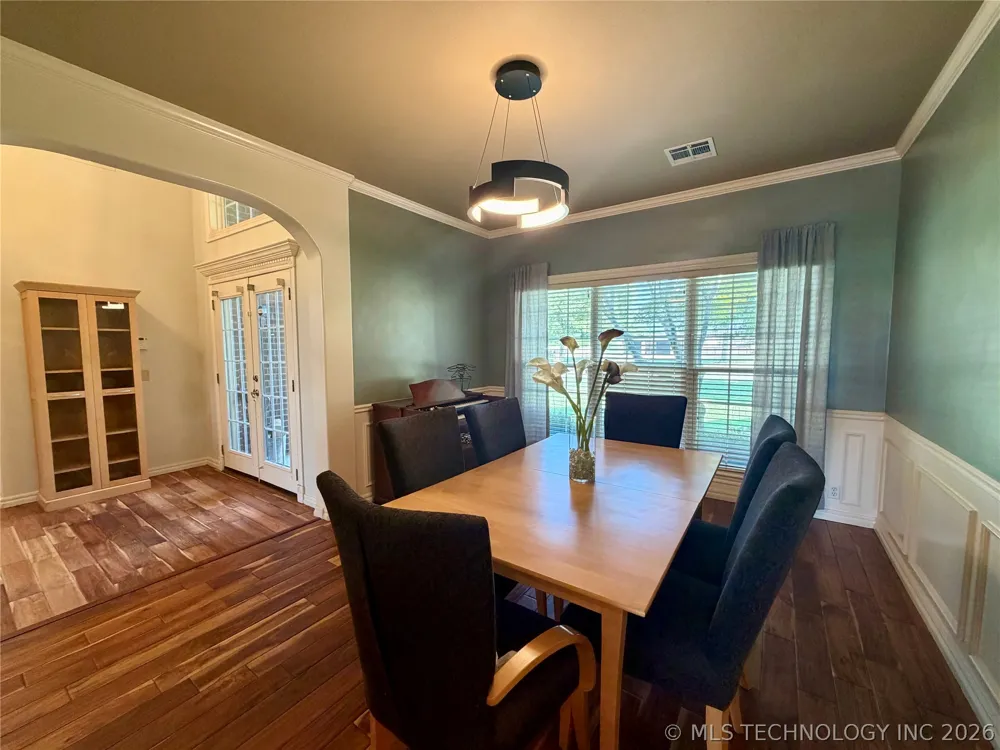 8320 S 257th East Avenue Broken Arrow, OK 74014