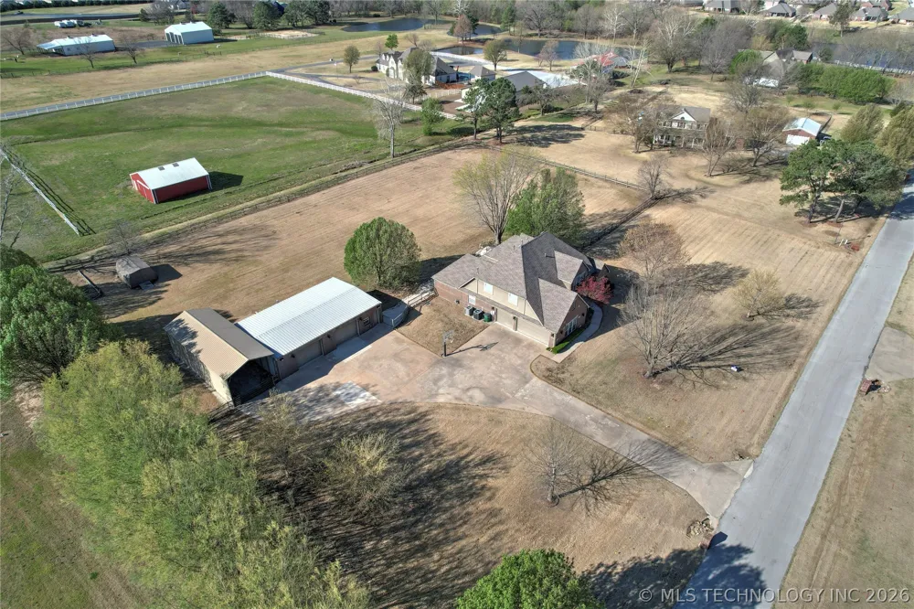 8320 S 257th East Avenue Broken Arrow, OK 74014