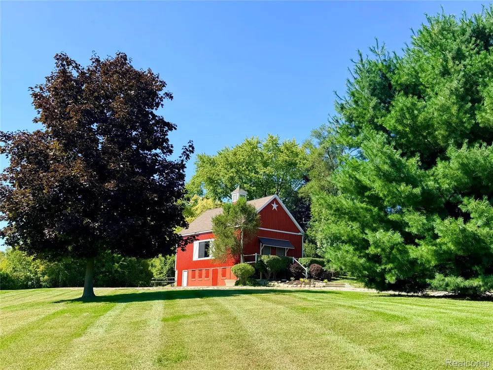 48148 Colony Farm Circle Circle Plymouth City, MI 48170
