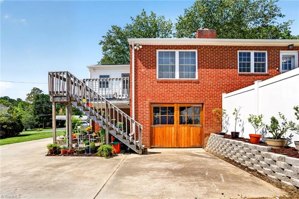 1027 Shamrock Road Asheboro, NC 27203