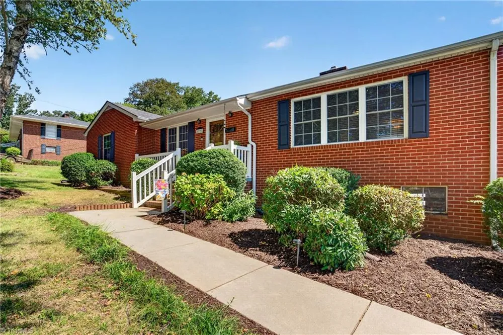 1027 Shamrock Road Asheboro, NC 27203