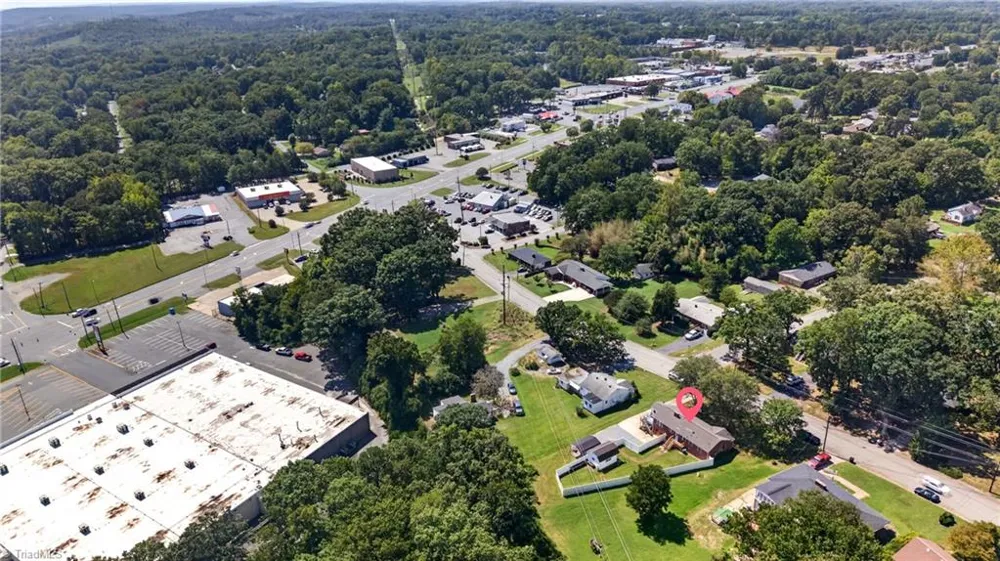 1027 Shamrock Road Asheboro, NC 27203