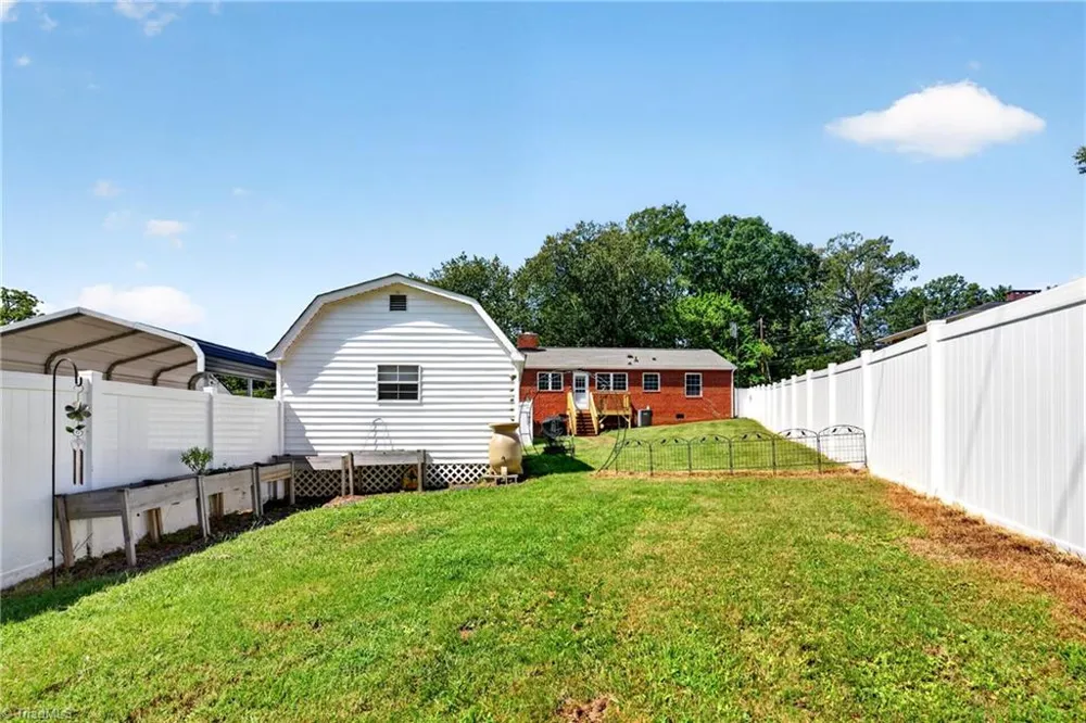1027 Shamrock Road Asheboro, NC 27203