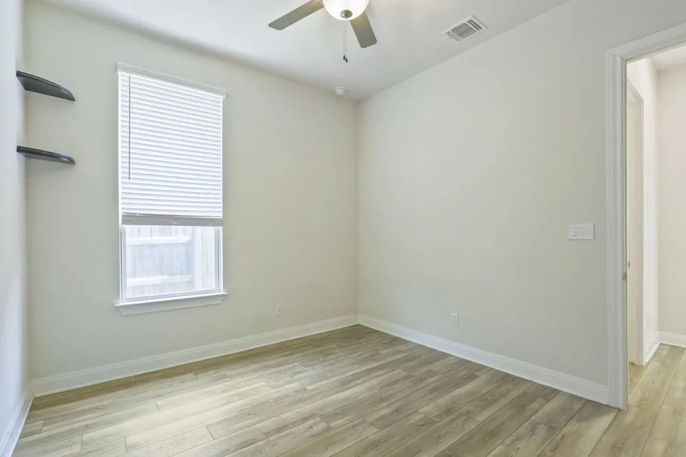 137 Climbing Rock Loop Dripping Springs, TX 78620