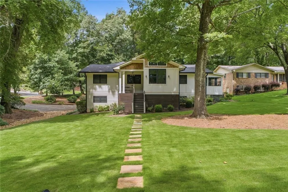 2661 NE Sheila Lane NE Marietta, GA 30062