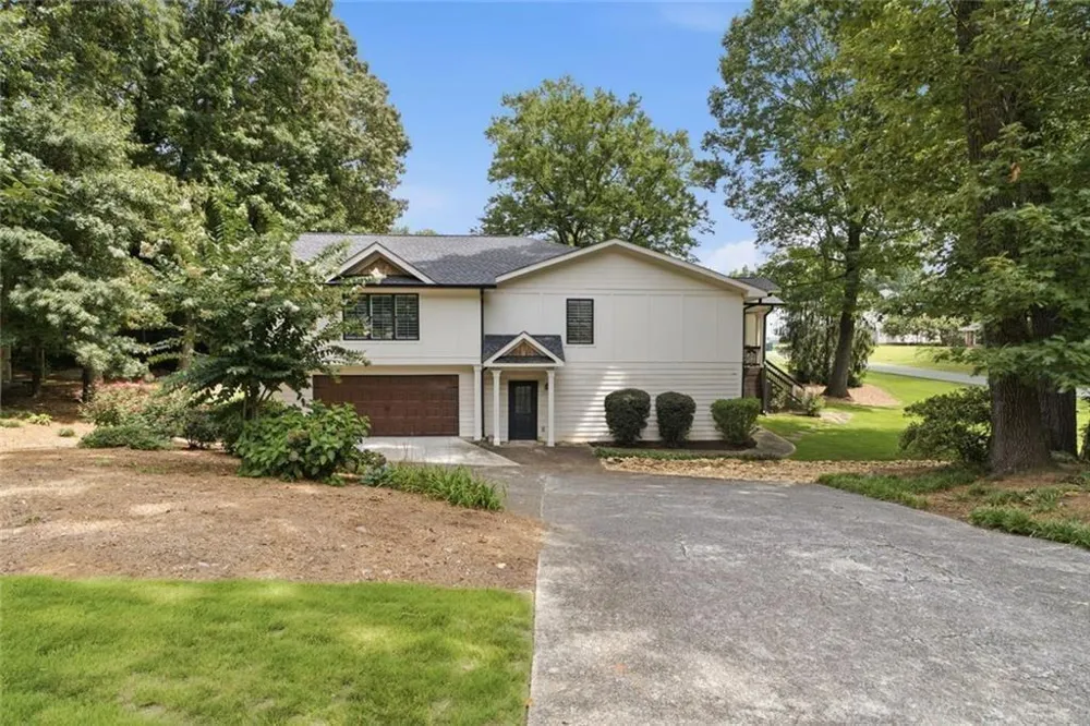 2661 NE Sheila Lane NE Marietta, GA 30062