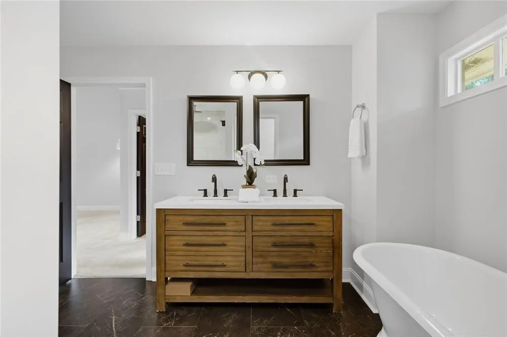 2661 NE Sheila Lane NE Marietta, GA 30062