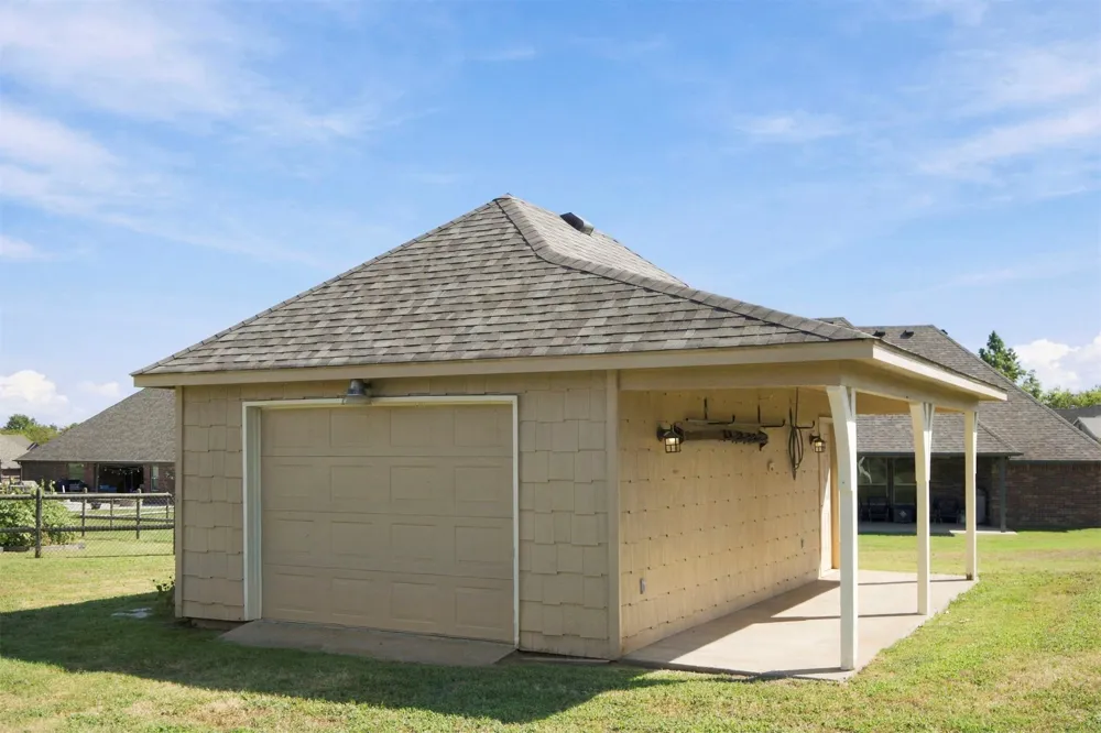 8153 51st Street E Sperry, OK 74073