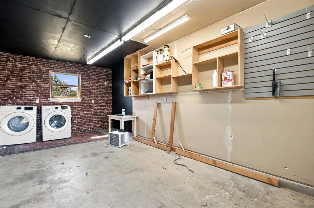 8153 51st Street E Sperry, OK 74073