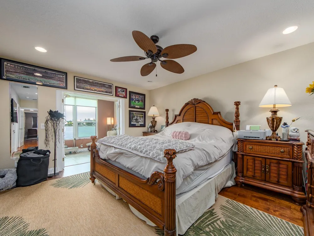 770 ISLAND WAY #N103 Clearwater, FL 33767