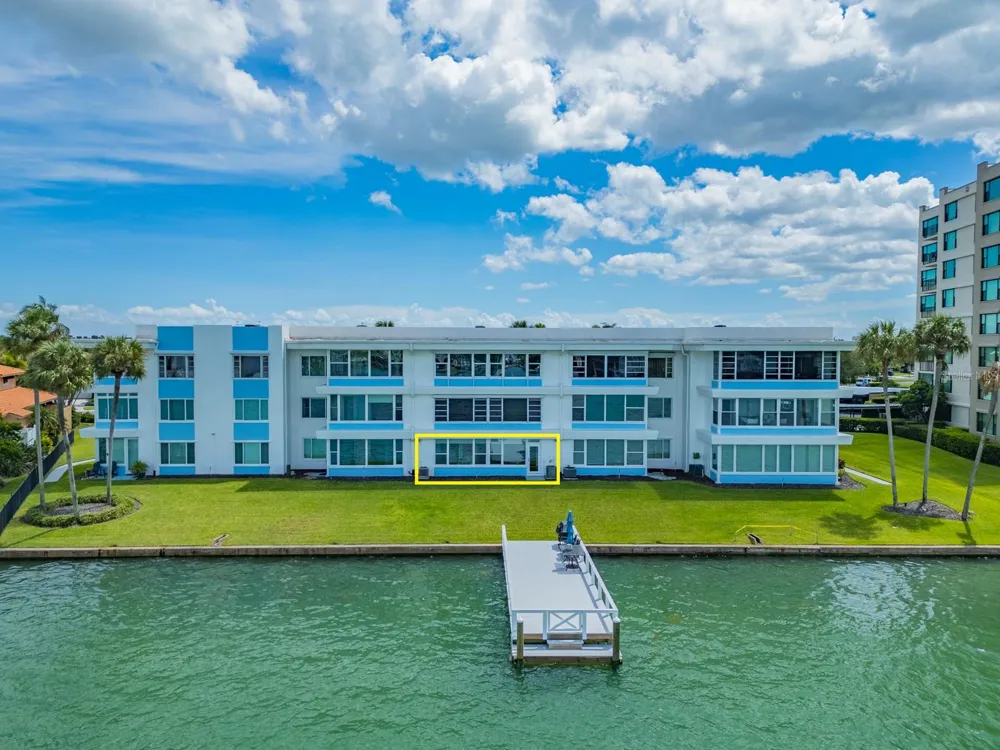 770 ISLAND WAY #N103 Clearwater, FL 33767