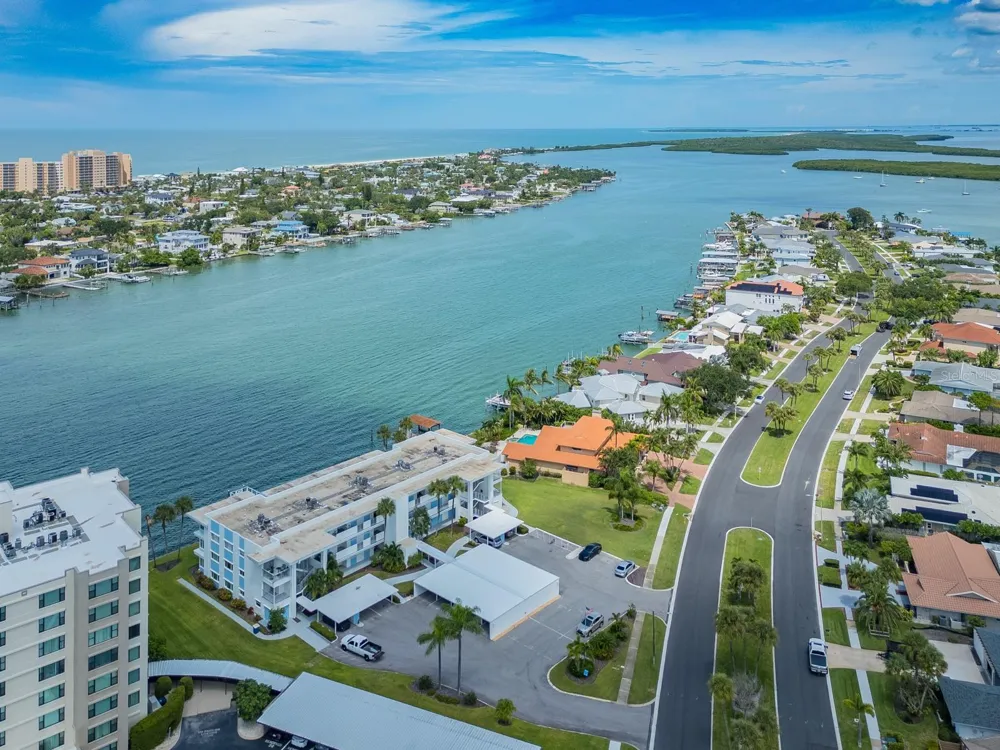 770 ISLAND WAY #N103 Clearwater, FL 33767
