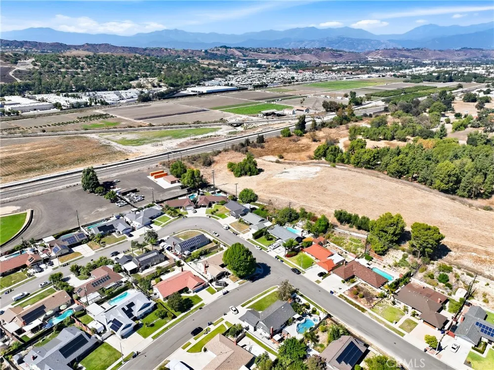 673 Strongbow Drive Diamond Bar, CA 91765