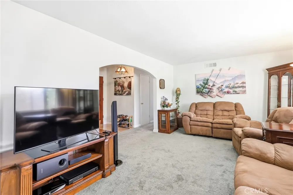 673 Strongbow Drive Diamond Bar, CA 91765