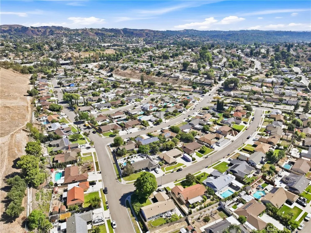 673 Strongbow Drive Diamond Bar, CA 91765